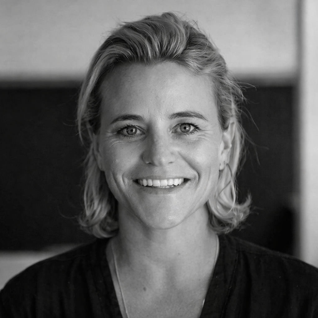 Meet Robyn Campbell